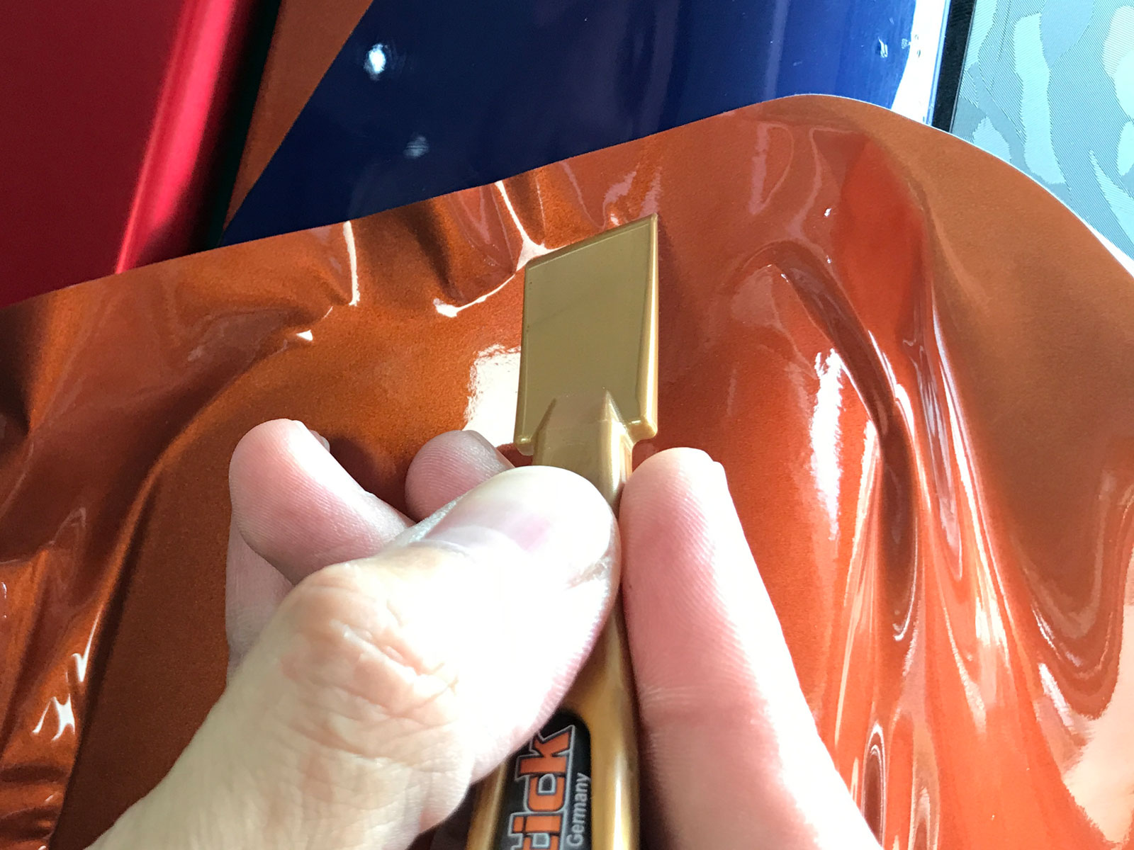 Yellotools WrapStick Carson Verklebung von Autofolie