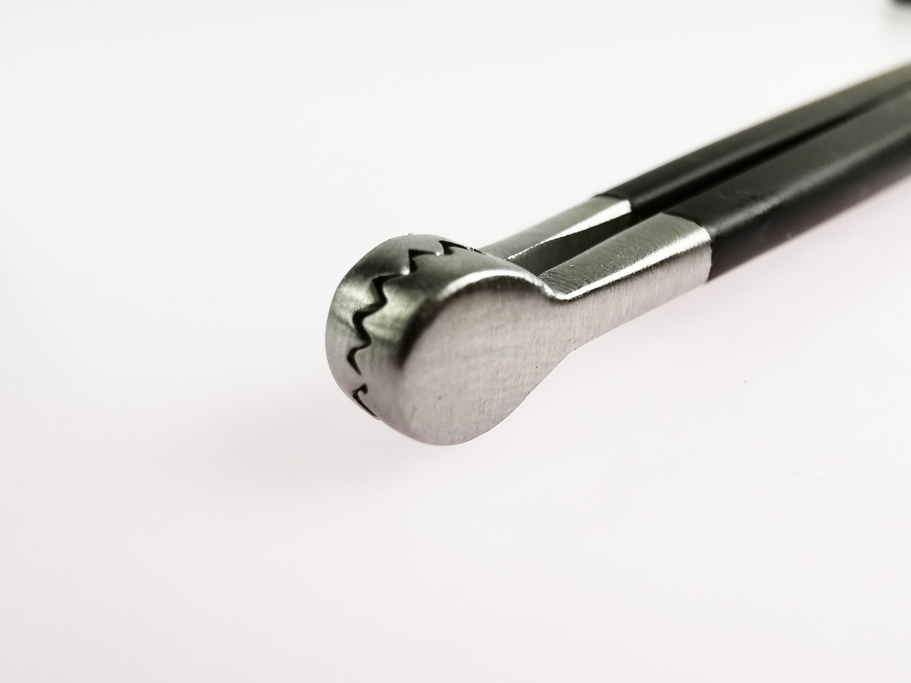 Yellotools WrapTweezer Disc car wrapping tweezers