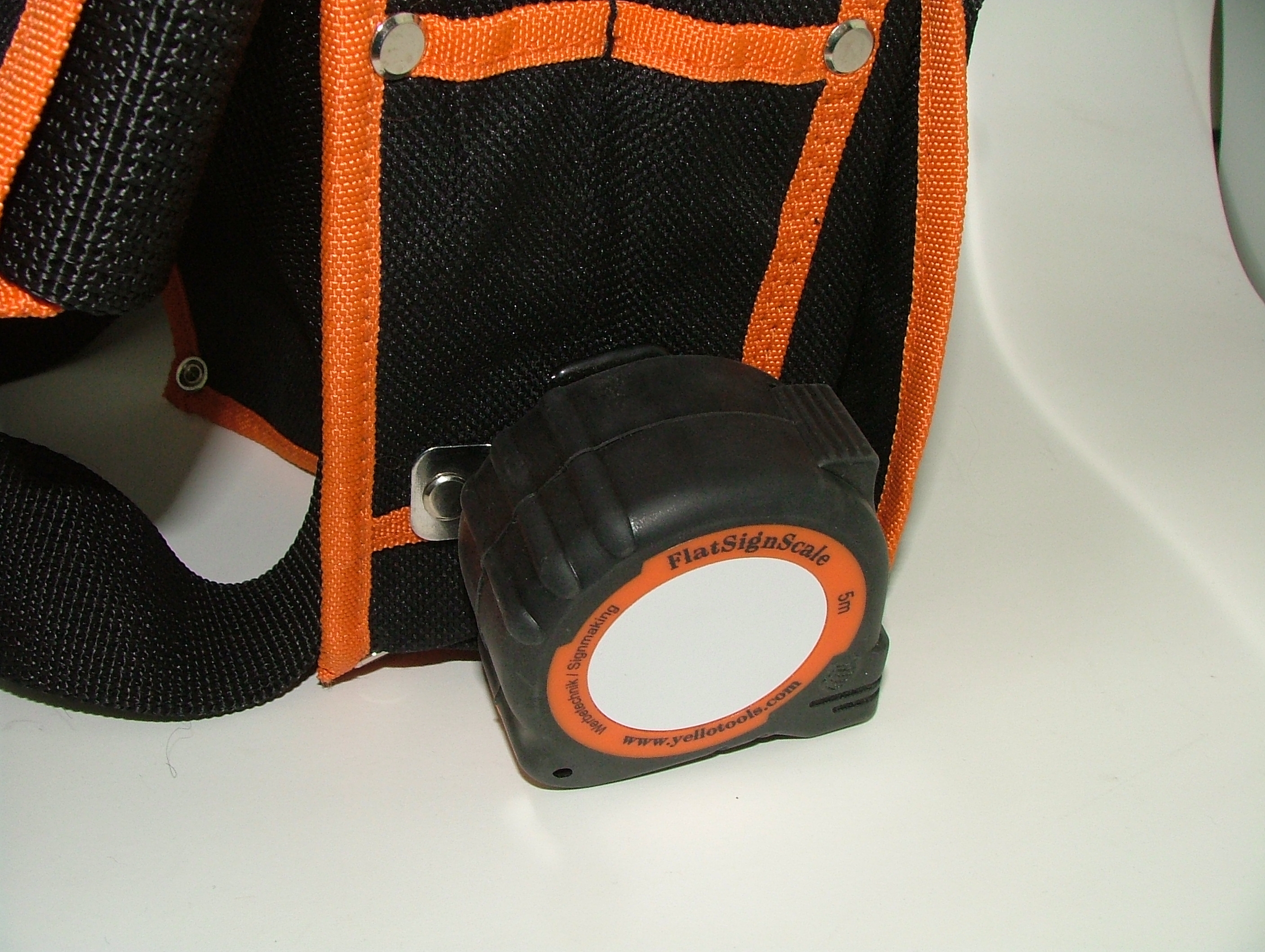 Yellotools YelloBelt | Werkzeugtasche für Folierer und Werbetechniker