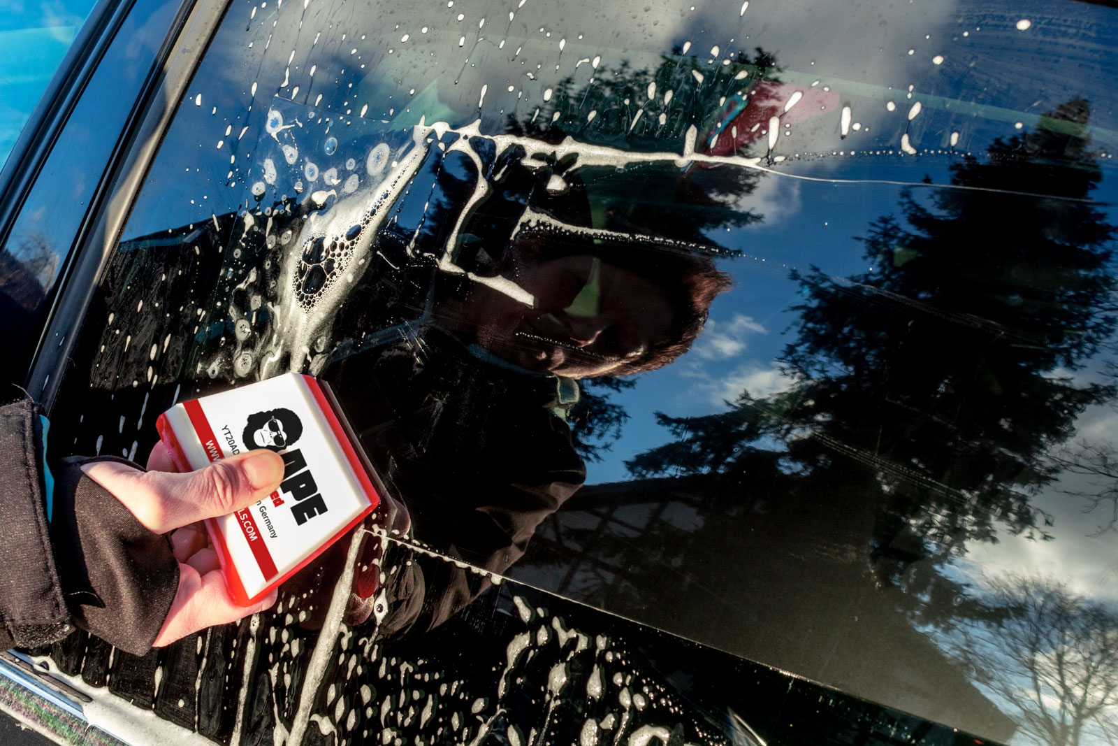 Yellotools APE Duo Anwendung mit Scheibentönungsfolie