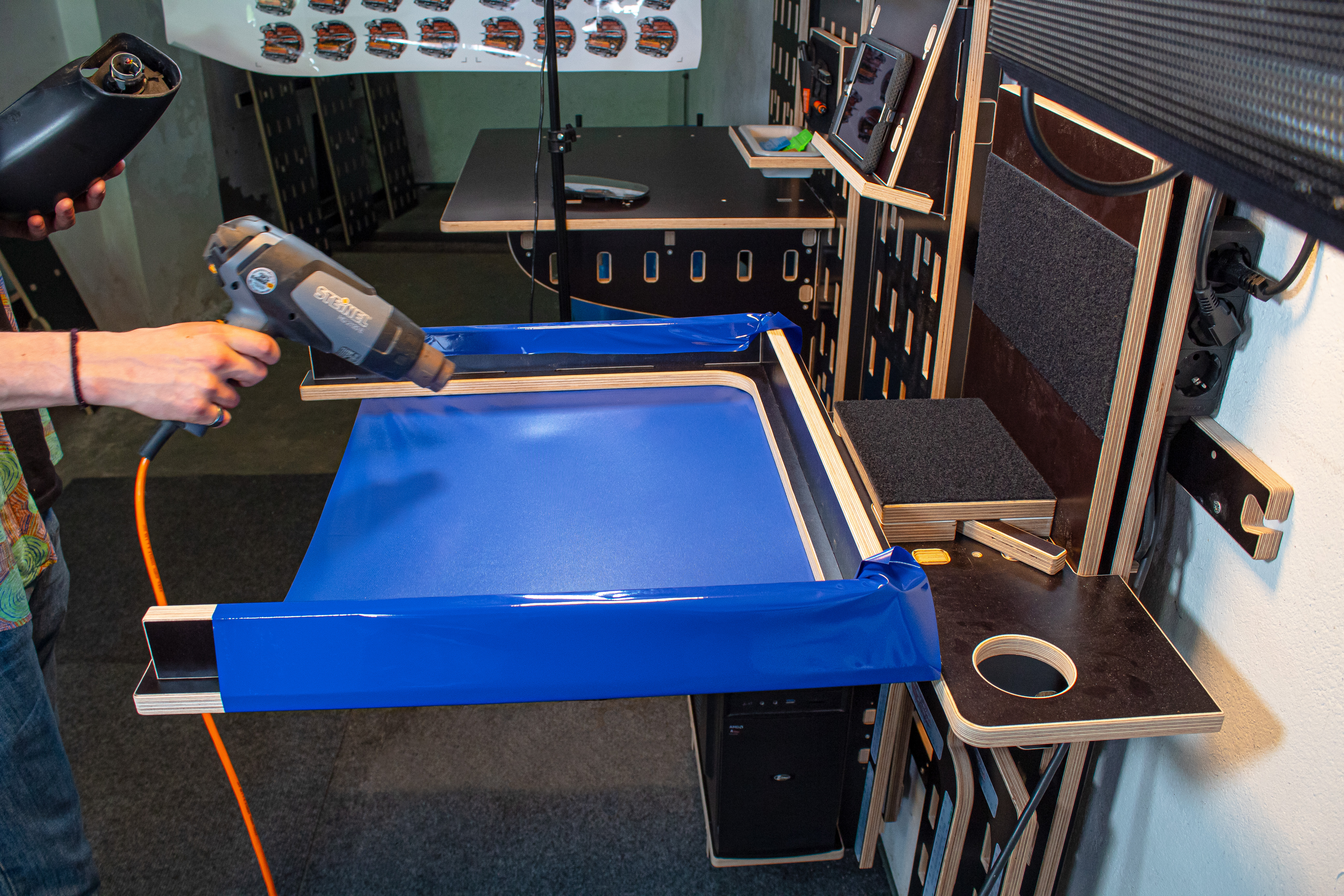 Yellotools Folierhilfe mit Tischhalter | Anwendungsbeispiel 3