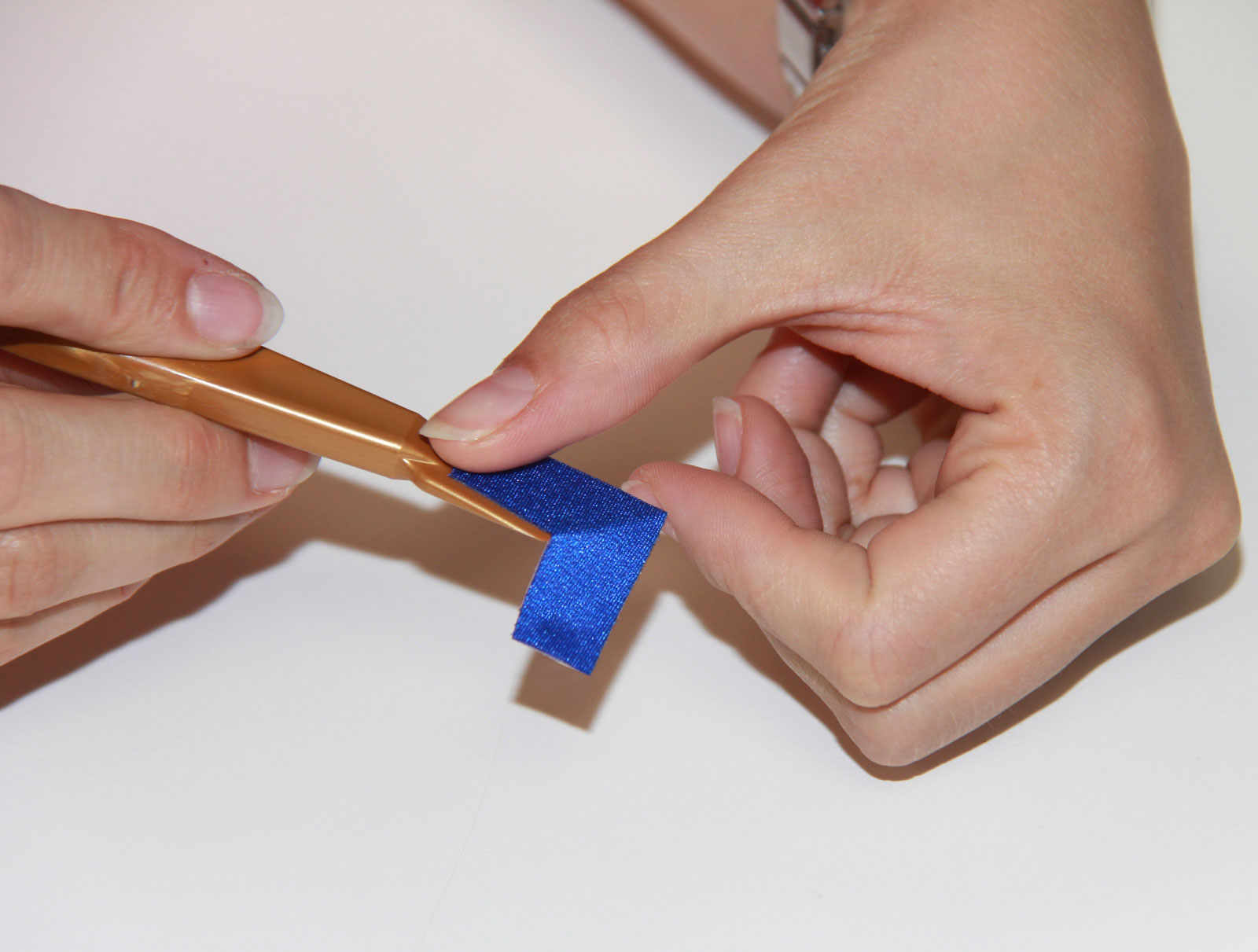 Yellotools WrapStick Sloan WingPoly installation step 2