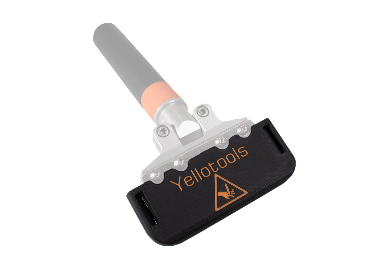 Yellotools protective cover on WetMaxx Exchange Blade | signmaking