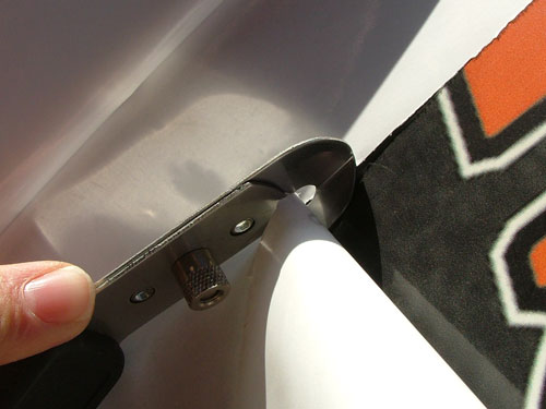 Yellotools BodyGuardKnife Anwendungsbild 3