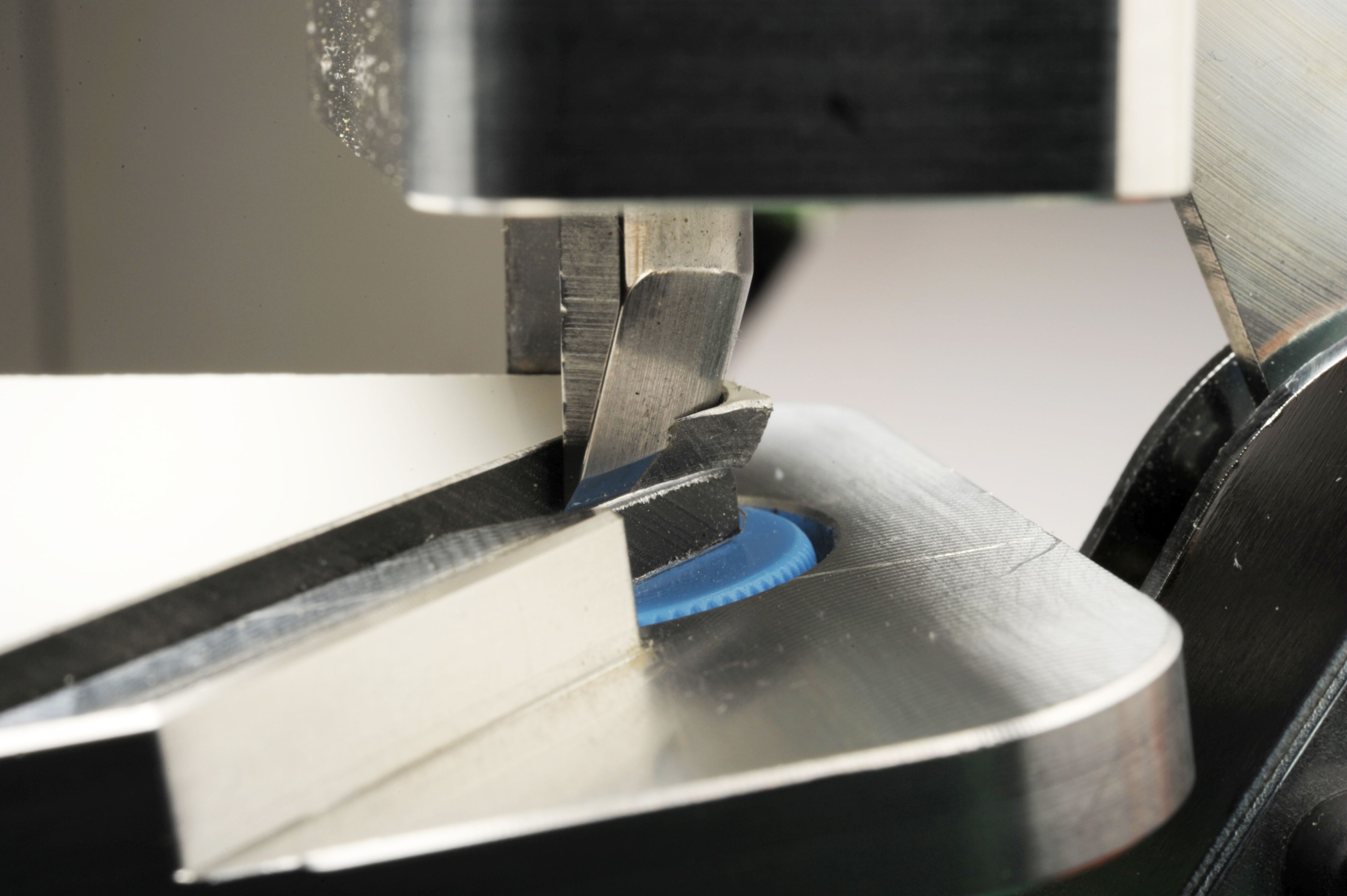 Yellotools EasyEdge Flexi | Eckenrunder Handgerät