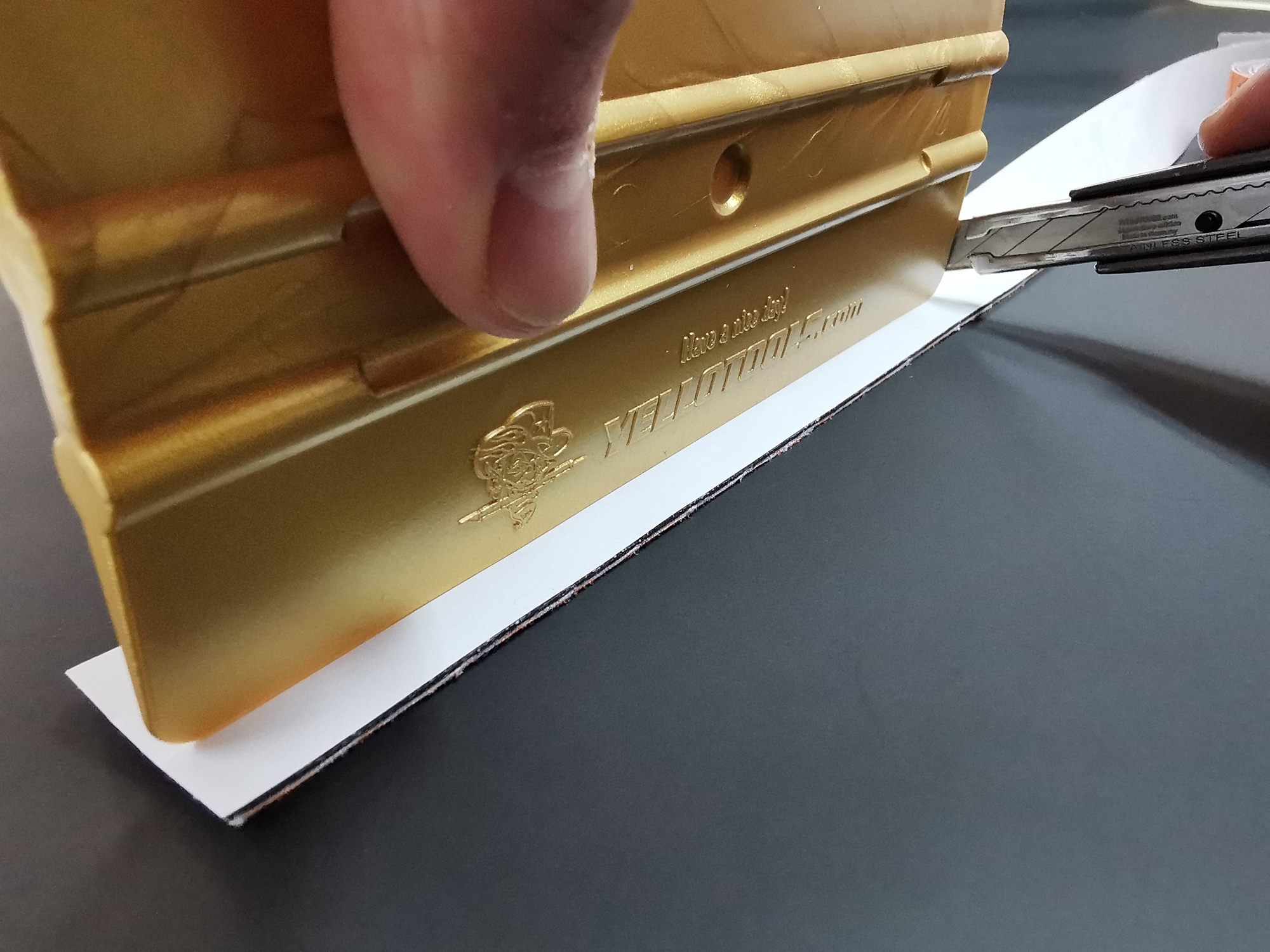 Example of squeegee replacement strips | Yellotools