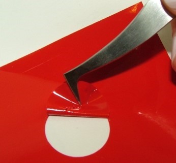 Yellotools SignTweezer Edge | Abgewinkelte Pinzette für Entgitterarbeiten