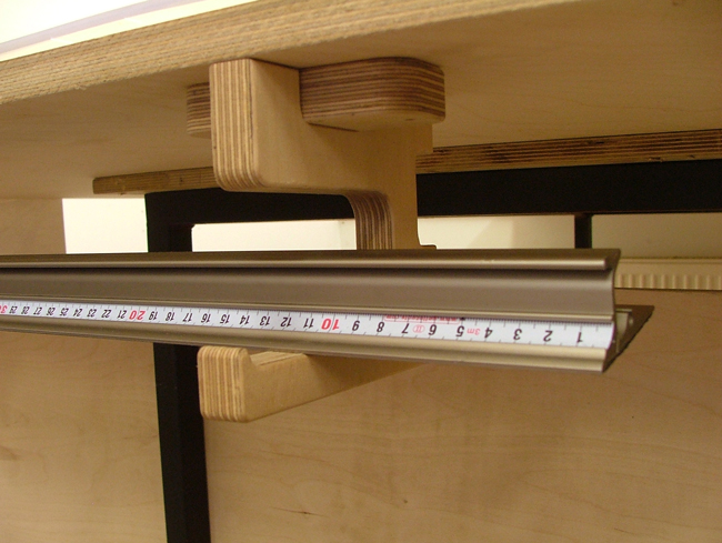 Yellotools LeanRuler Brackets Tabel | Underbench brackets for cutting rulers