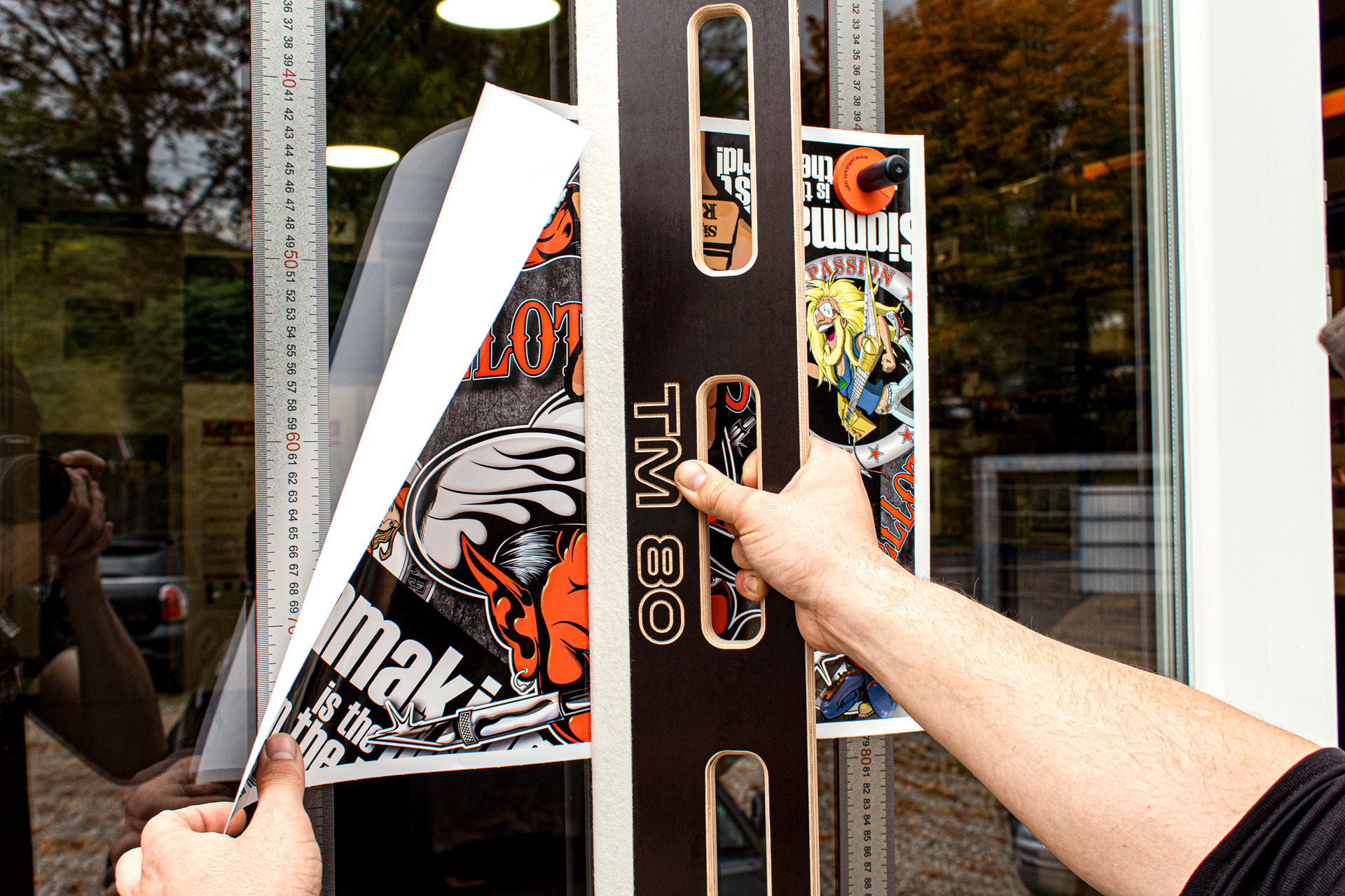 80 cm wood squeegee application on the window | bargain