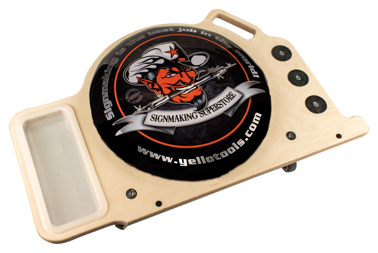 Yellotools LowRider | Rollbarer CarWrapping Werkstatt-Hocker