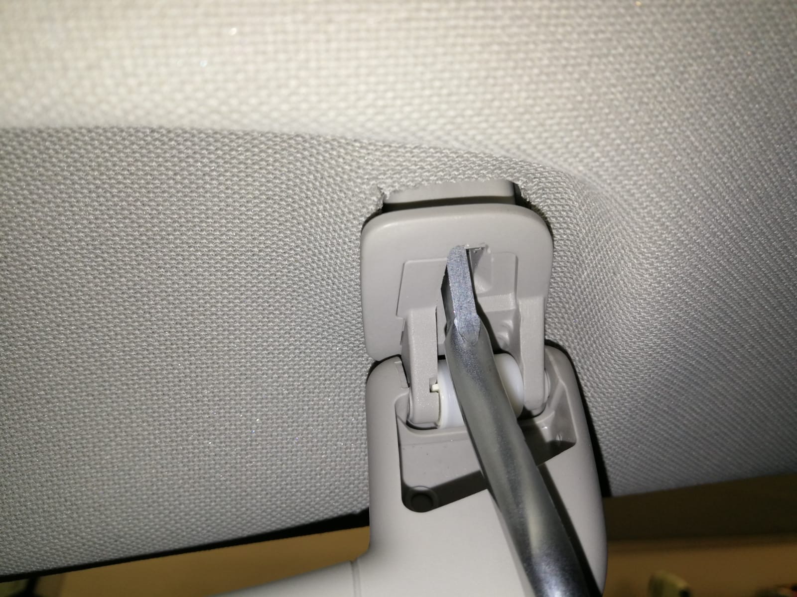 Yellotools GrabHandle Remover application image 3