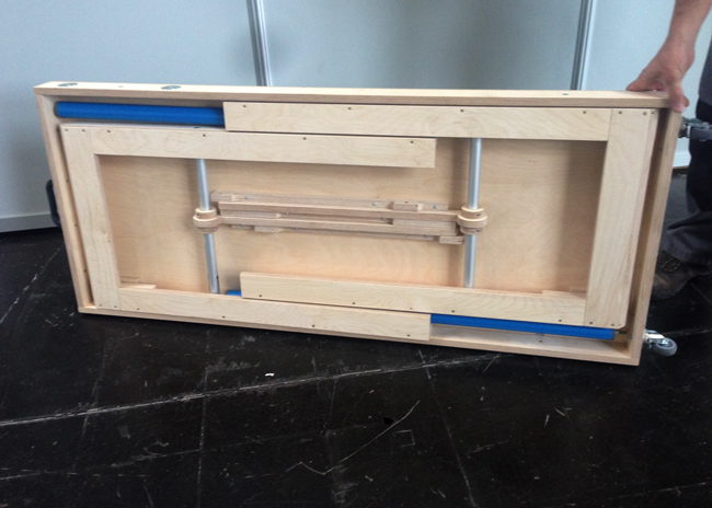 Yellotools YelloBench to-go folded up