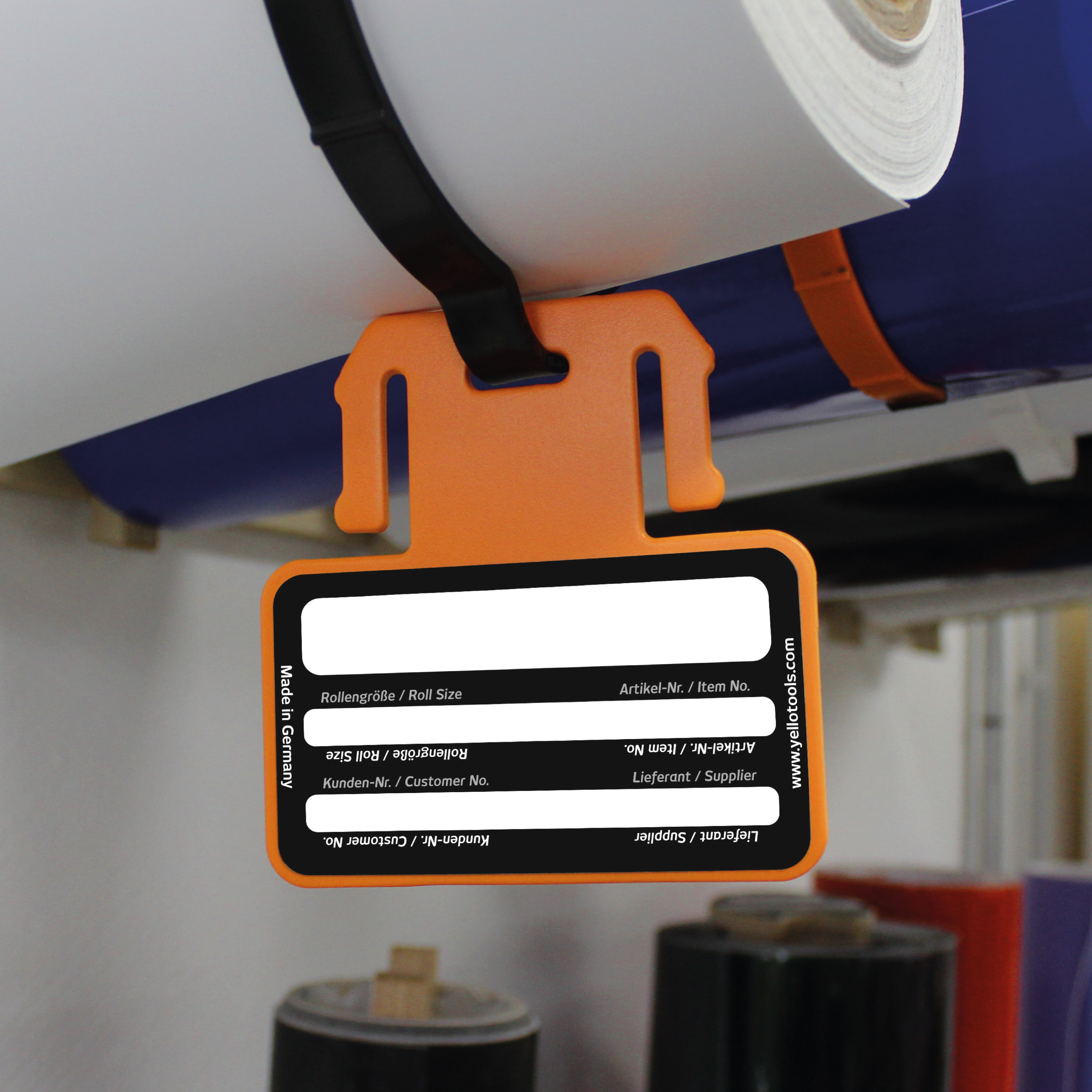 MediaCards 3" Beschriftungskarte hängend an Folienrolle – Rückseite mit Liefer- und Artikelinformationen
