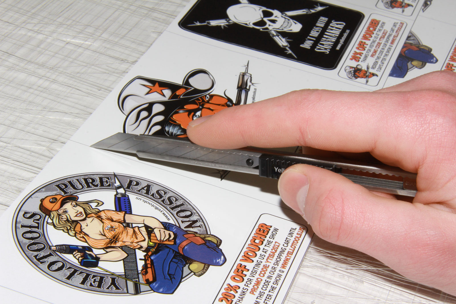 Yellotools YelloCut Slim application picture