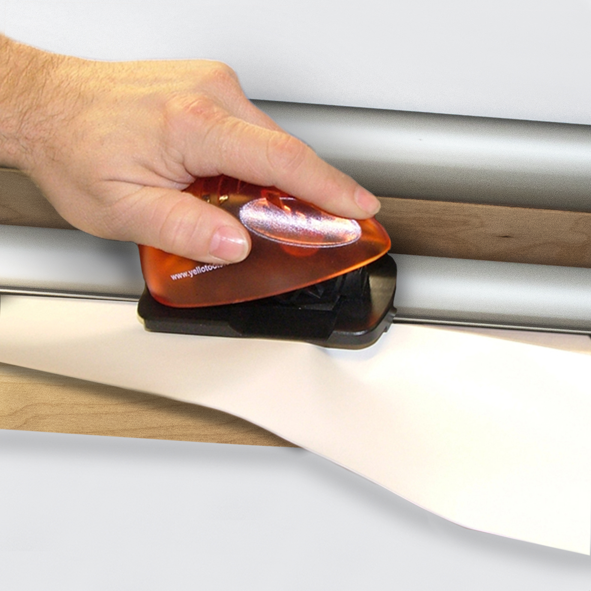 Yellotools Appfix roll 'n' cut Folie schneiden